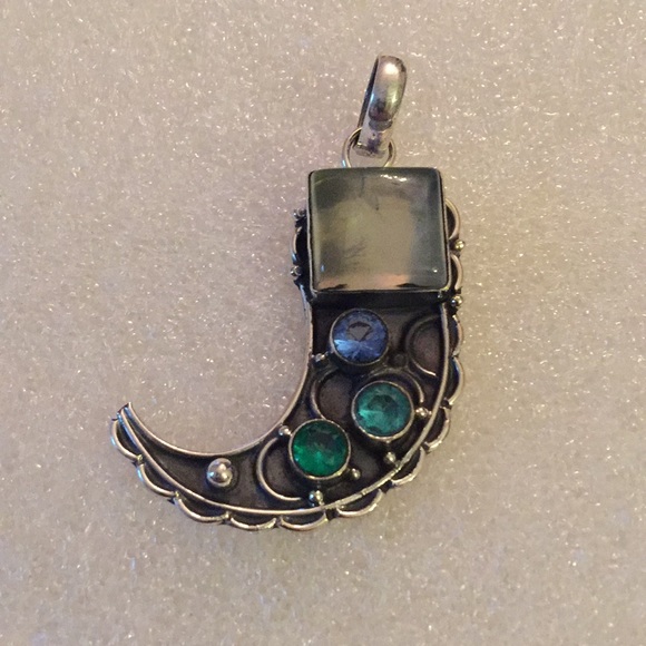 vintage multi stone Jewelry - 925 prehnite & gem pendent